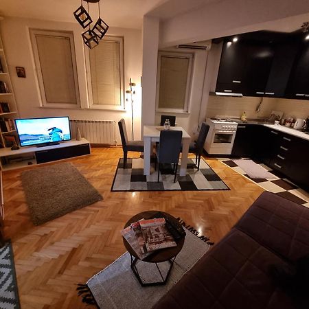 Apartman Veselinovic Free Parking Vranje Exterior foto